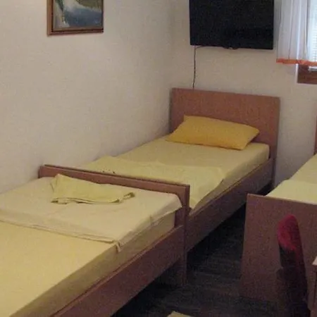 Edu Villa