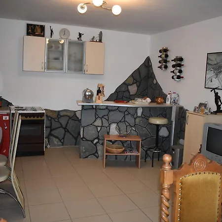 Edu Villa *